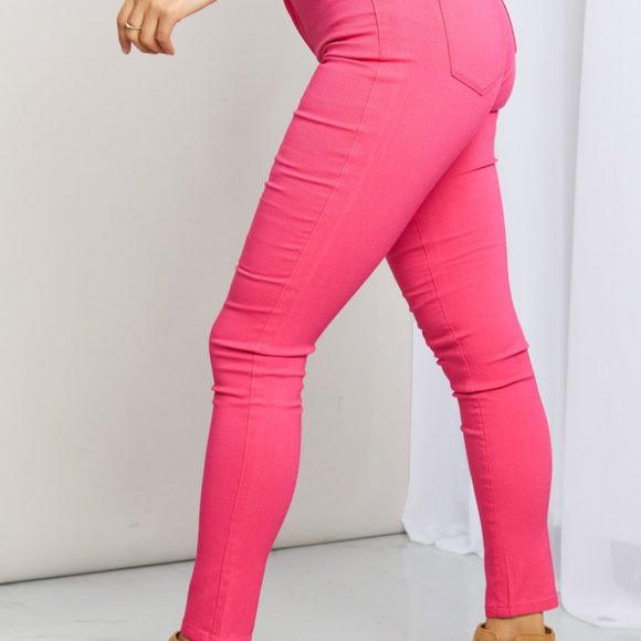 YMI Jeanswear Kate Hyper-Stretch Full Size Mid-Rise Skinny Jeans in Fiery Coral - Picture 2 of 9
